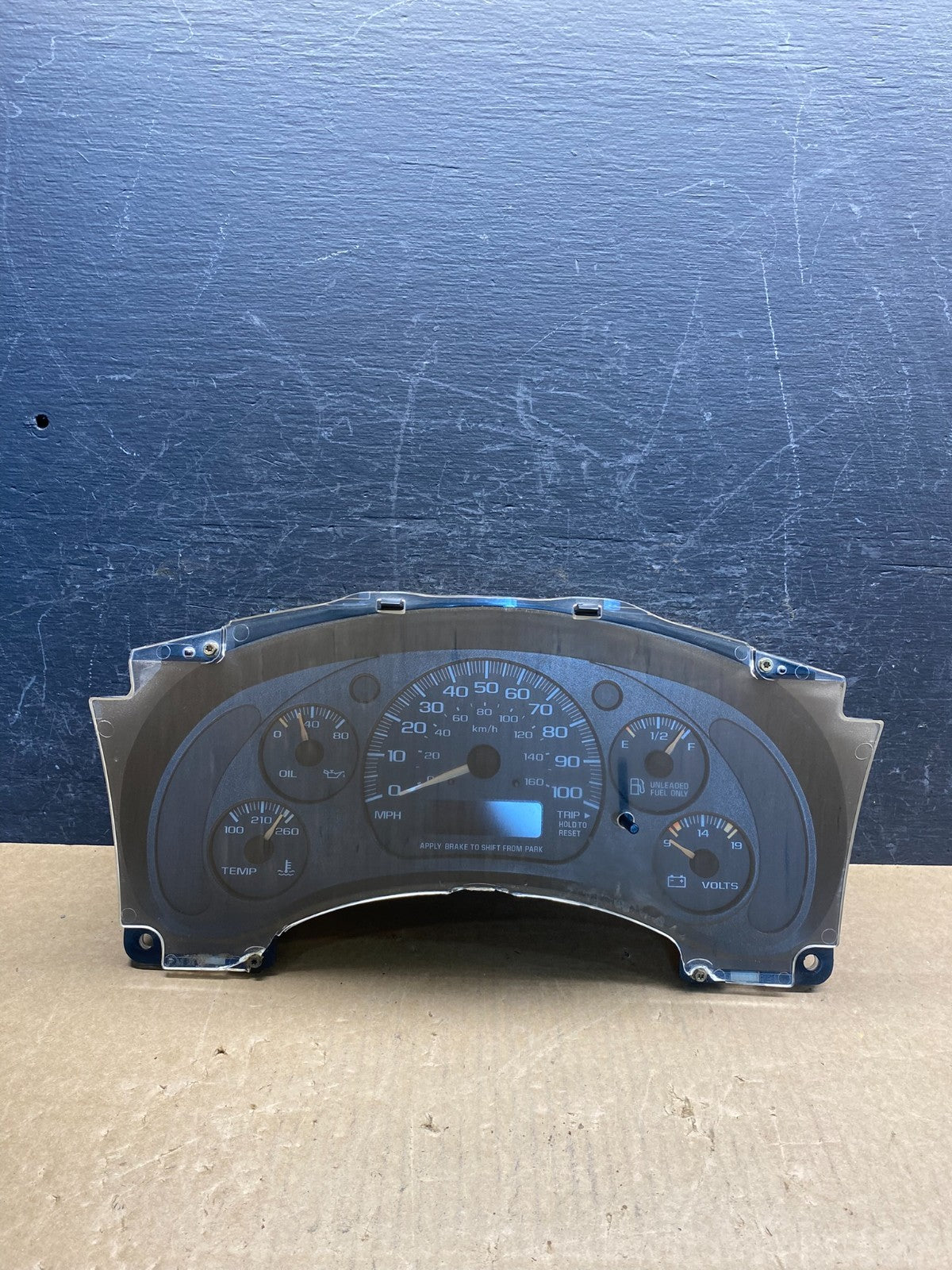 2000 to 2005 Chevrolet Astro Cluster Gauge Speedometer ECM AG7426 DG0