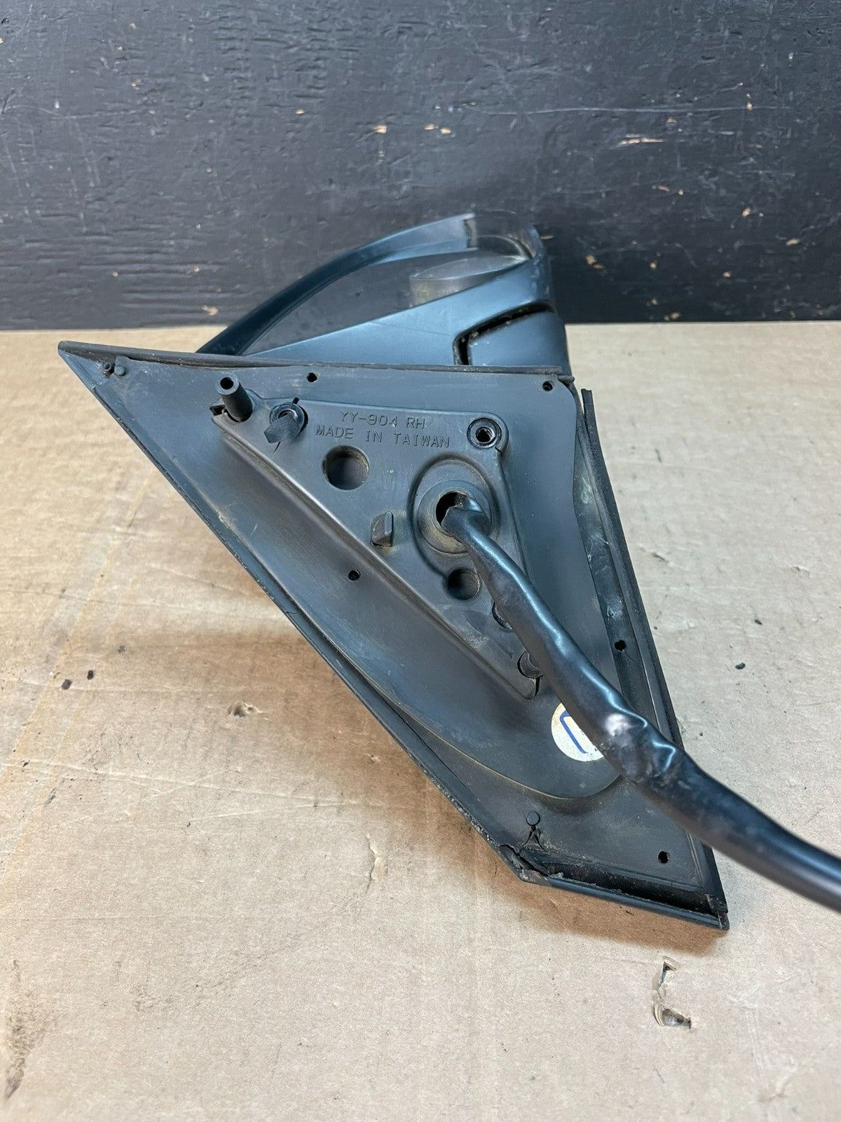 2013 - 2018 Toyota Avalon Right Passenger View Door Turn Sgn Mirror OE ae8472 DG4
