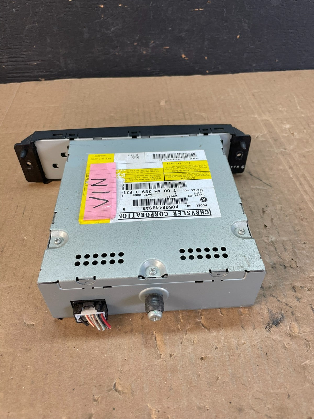 2009 2010 2011 Volkswagen Routan Video DVD Player AC4924 DG6