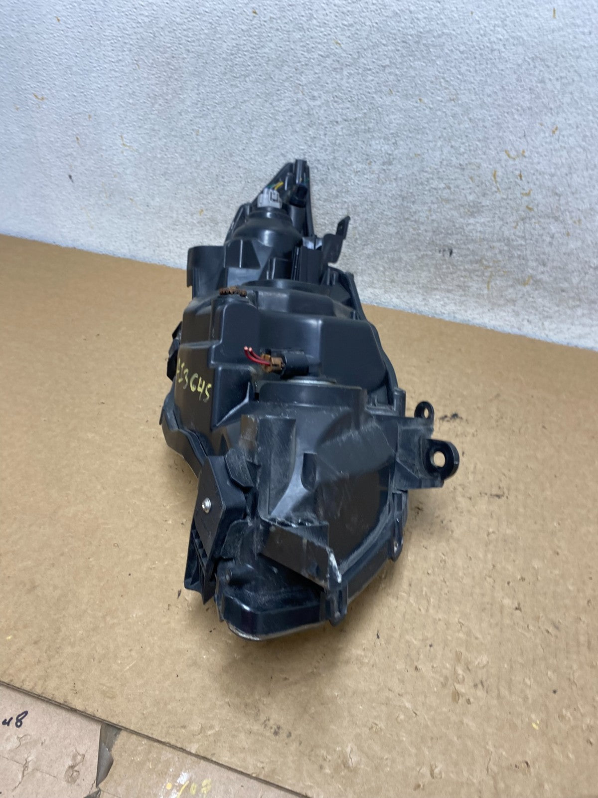 2009 to 2010 Toyota Corolla Left Driver LH Headlight AI3645 DW6