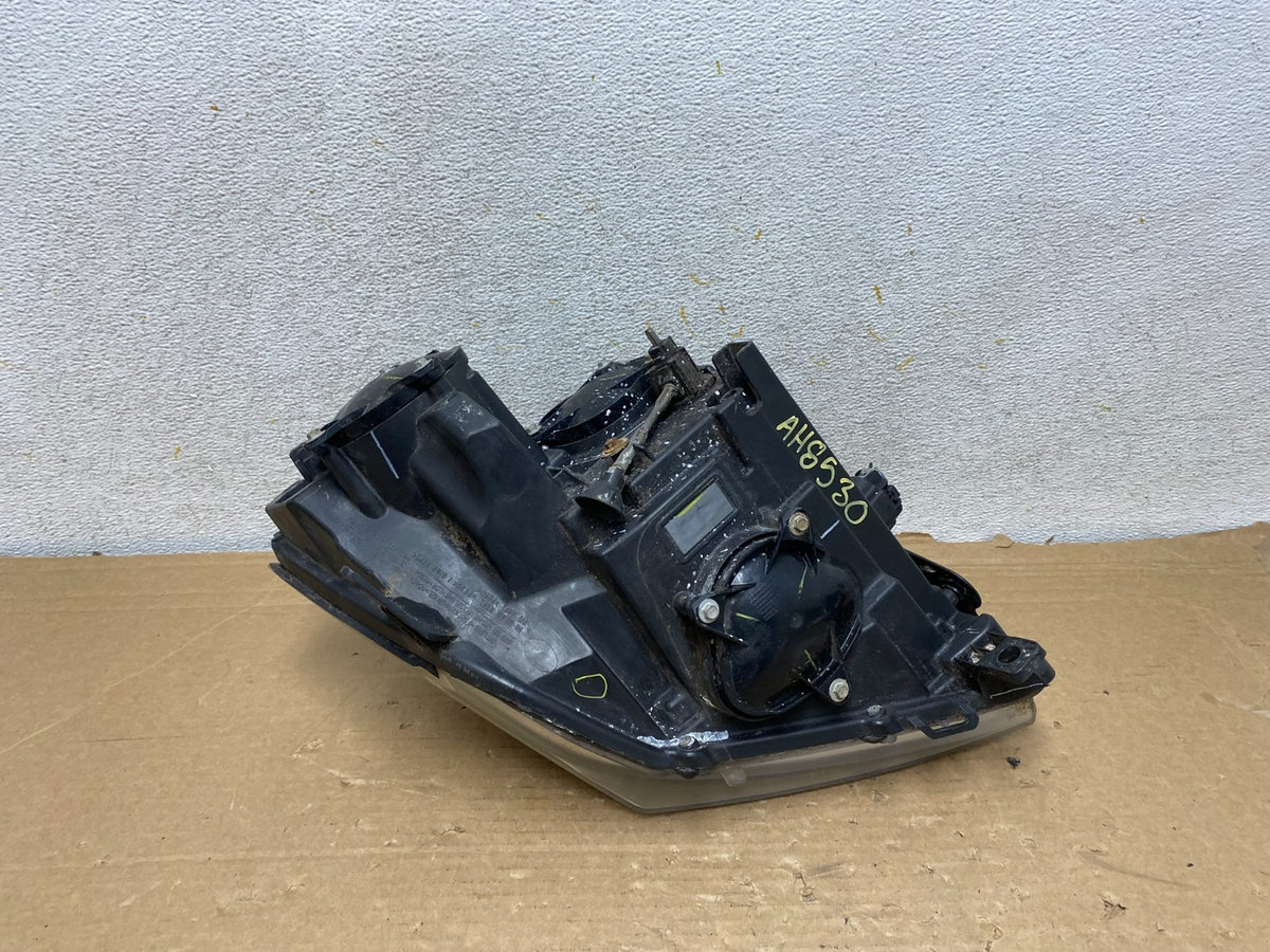 Halogen 2008 to 2014 Cadillac CTS Headlight Right Passenger Rh AH8530 DW5