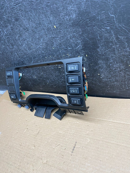 2006-2008 Mitsubishi Fuso Speedometer Instrument Cluster Bezel Switches ag52651