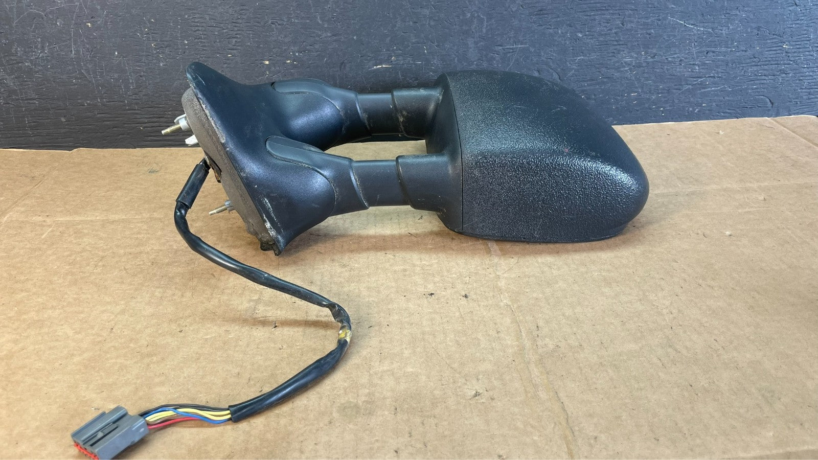 1999 to 2007 Ford F250 F350 F450 Left Driver Door View Mirror ae0906 DG3