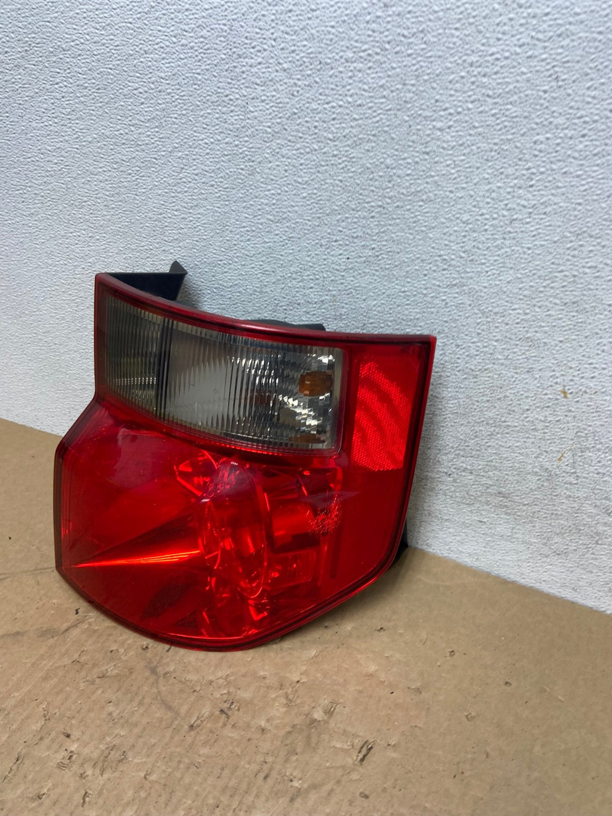 2003 to 2008 Honda Element Right Passenger Rh Side Tail Light AG1068 LK1