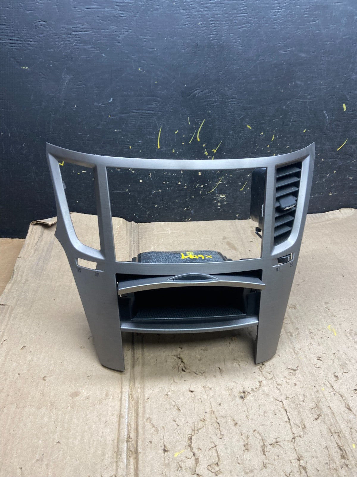 2010 - 2014 Subaru Outback Radio Console Dashboard Center Panel Trim X6179 DG1