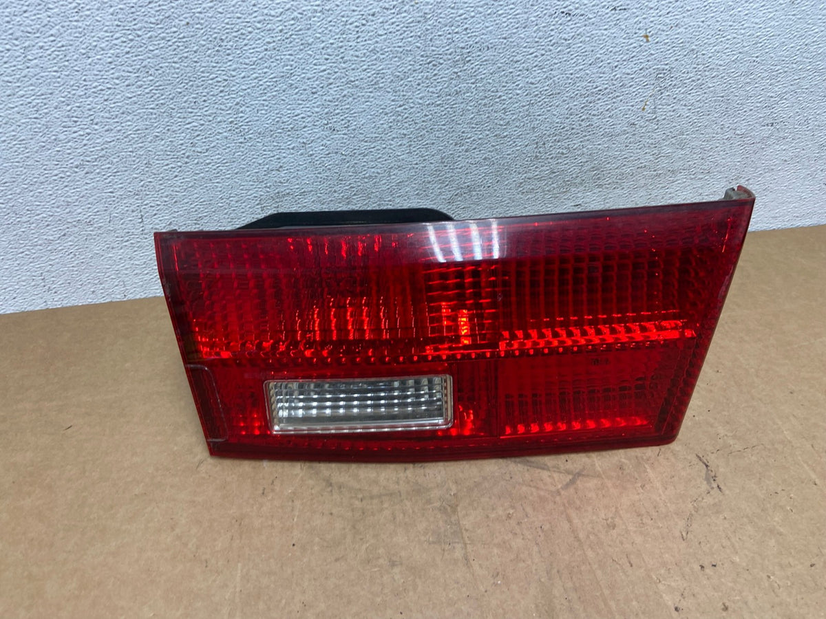 2005 Honda Accord Left Side Driver Lh Inner Trunk Lid Tail Light AD6144 LK0