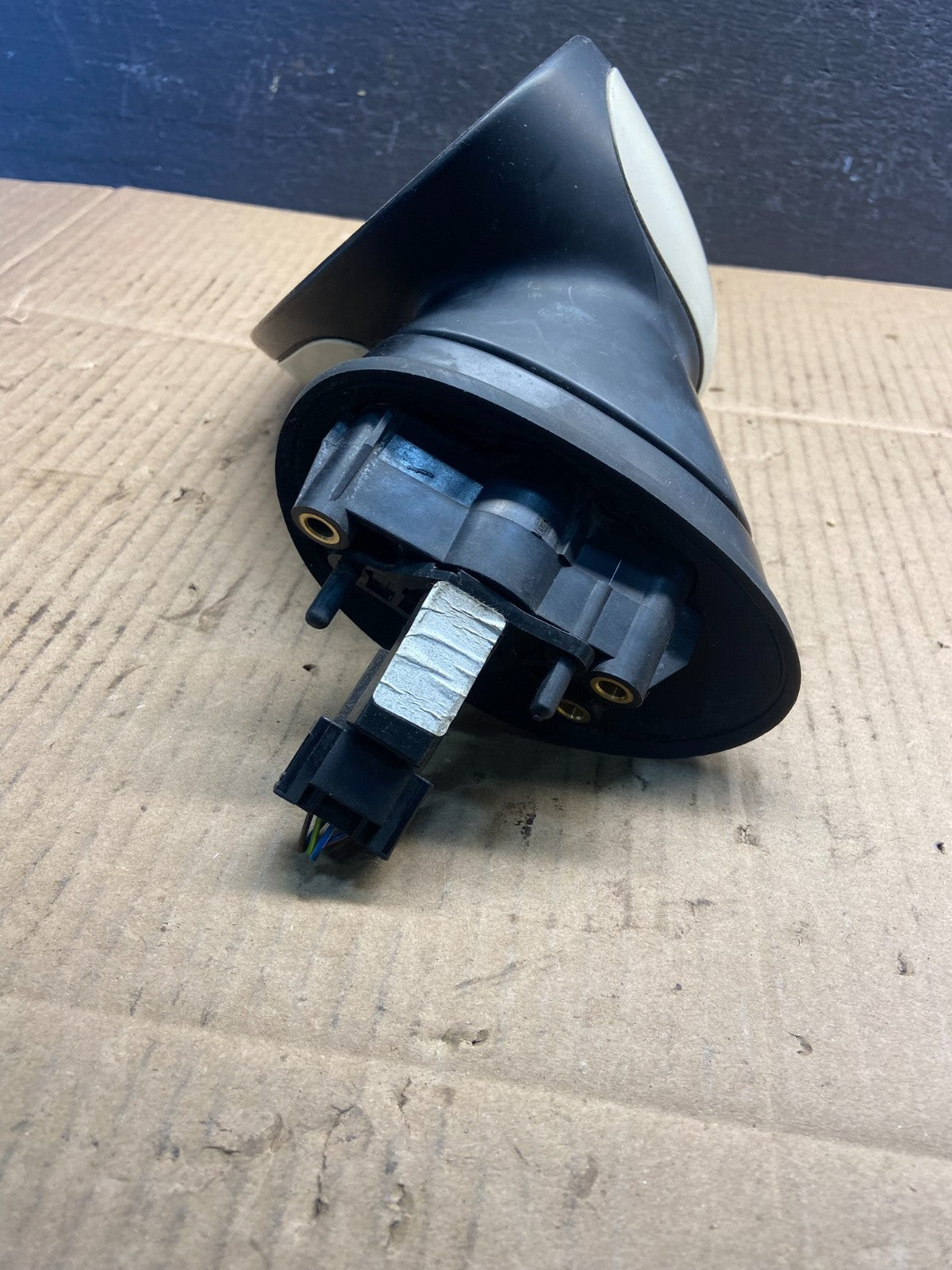 2002 to 2007 Mini Cooper Driver Left Side View Power Door Mirror AD2972 DW6
