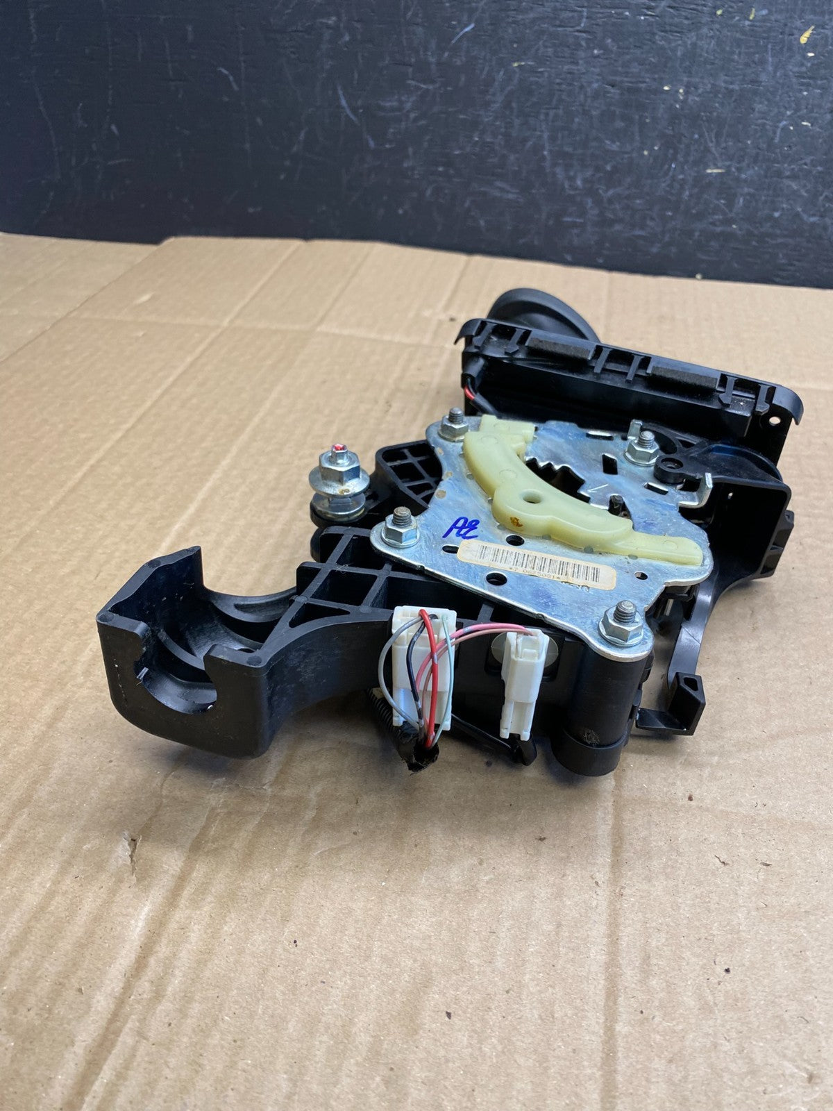 2010 to 2012 Acura RDX 2.3L Transmission Shifter Gear Selector AC93203