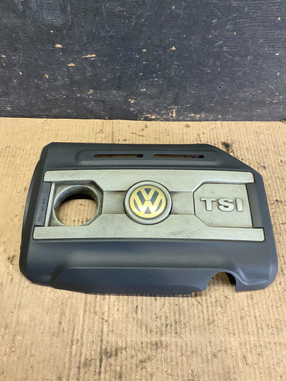 2005-2010 Volkswagen Mk5 2.0 TSI Passat Jetta Engine Cover Q0407 DG0