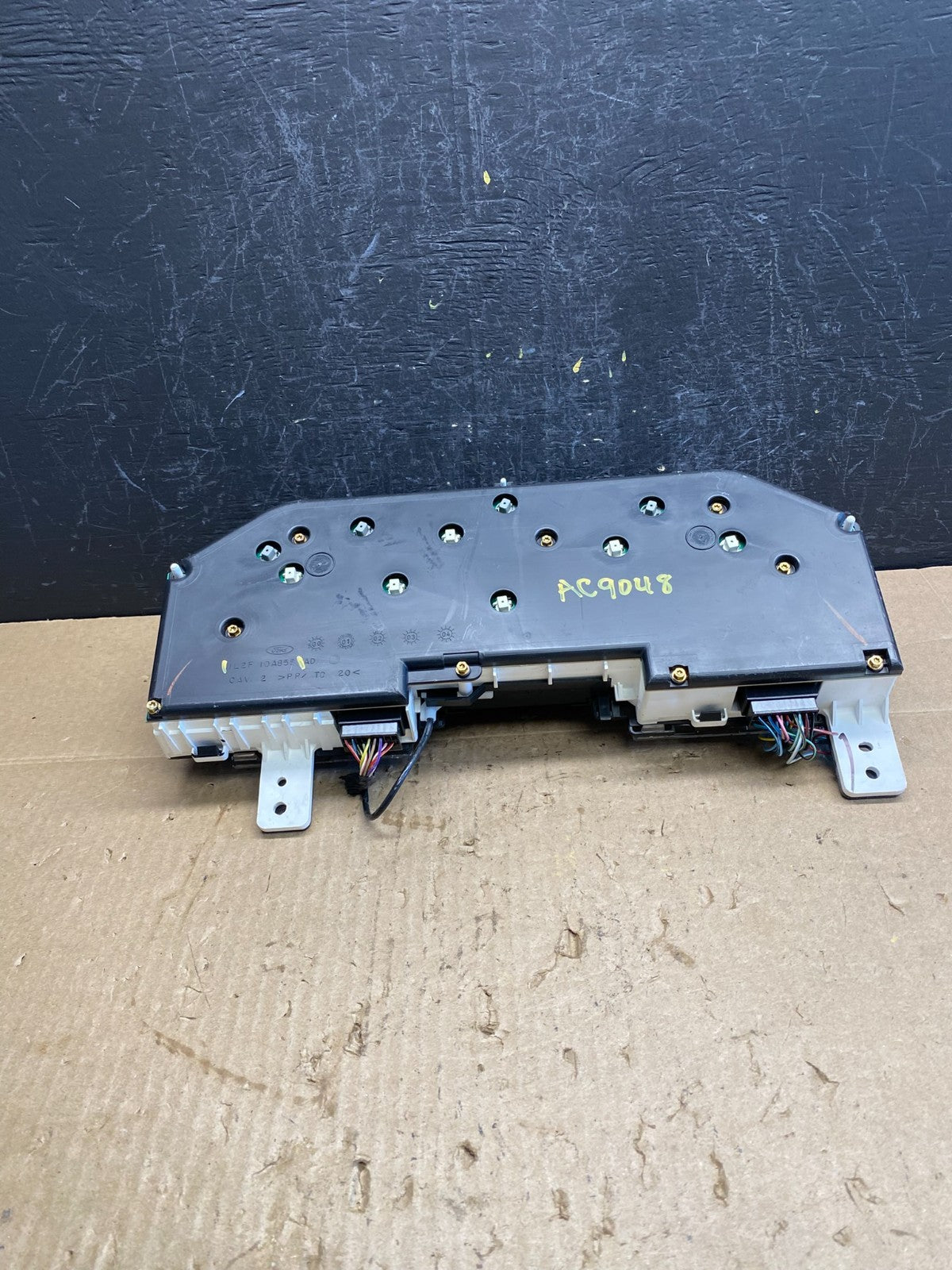 2002 Ford Explorer Speedometer Cluster Gauge AC9048 DW5