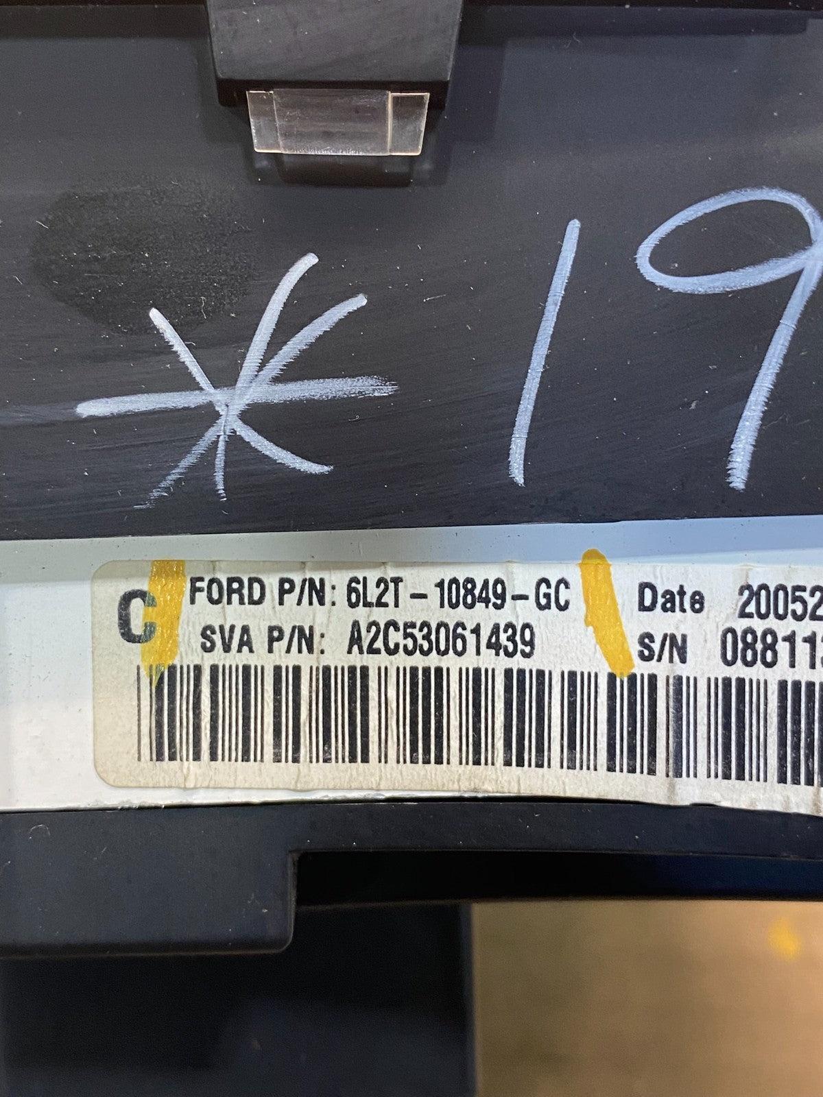 2006 Ford Explorer Speedometer Cluster Gauge AF3827 DW6