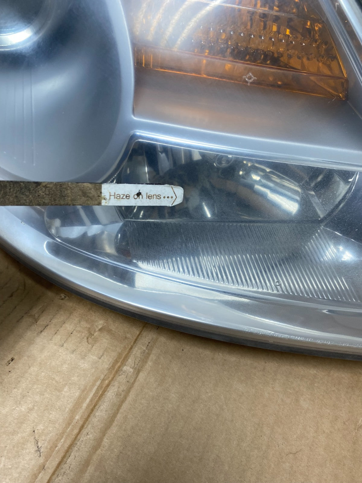2007 to 2012 Hyundai Veracruz Right Passenger RH Headlight Halogen AI3824 DW4