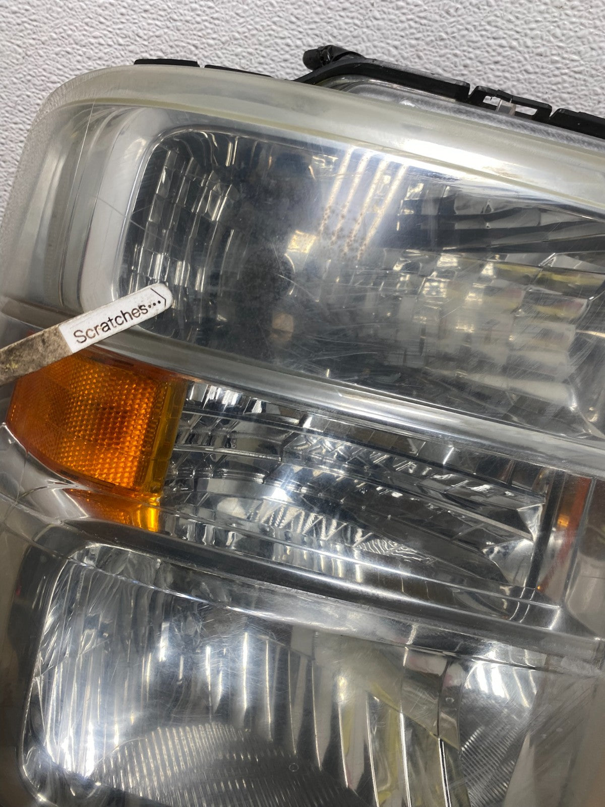 2008-2014 Ford Econoline E150 E250 E350 Right Passenger Headlight AF5993 DW3