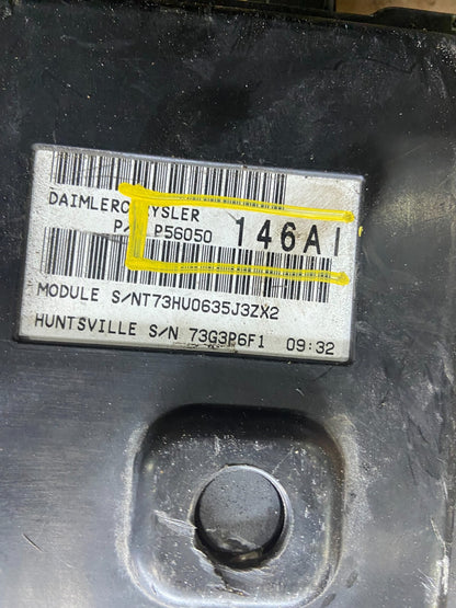 2005 Jeep Grand Cherokee Integrated Power Fuse Box Relay N8931 PS4