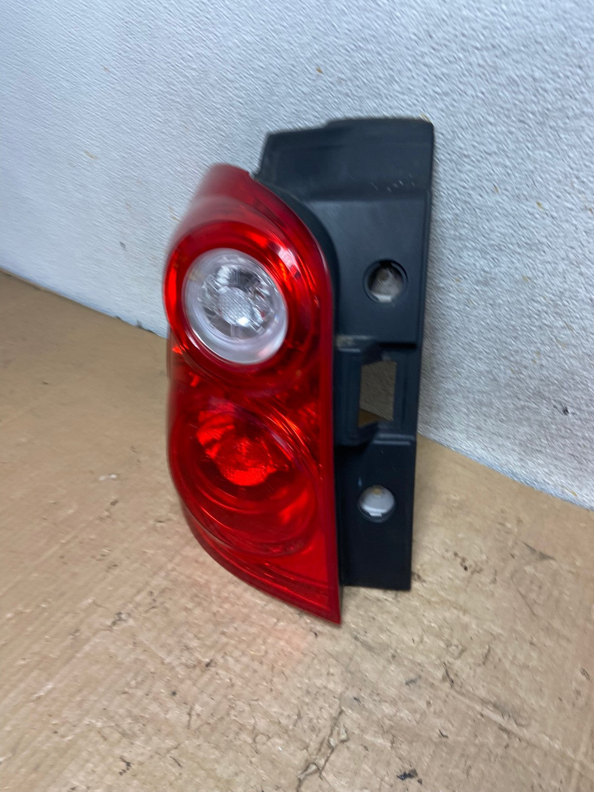 2010 to 2015 Chevrolet Equinox Left Driver Lh Side Tail Light AI8344 LK1
