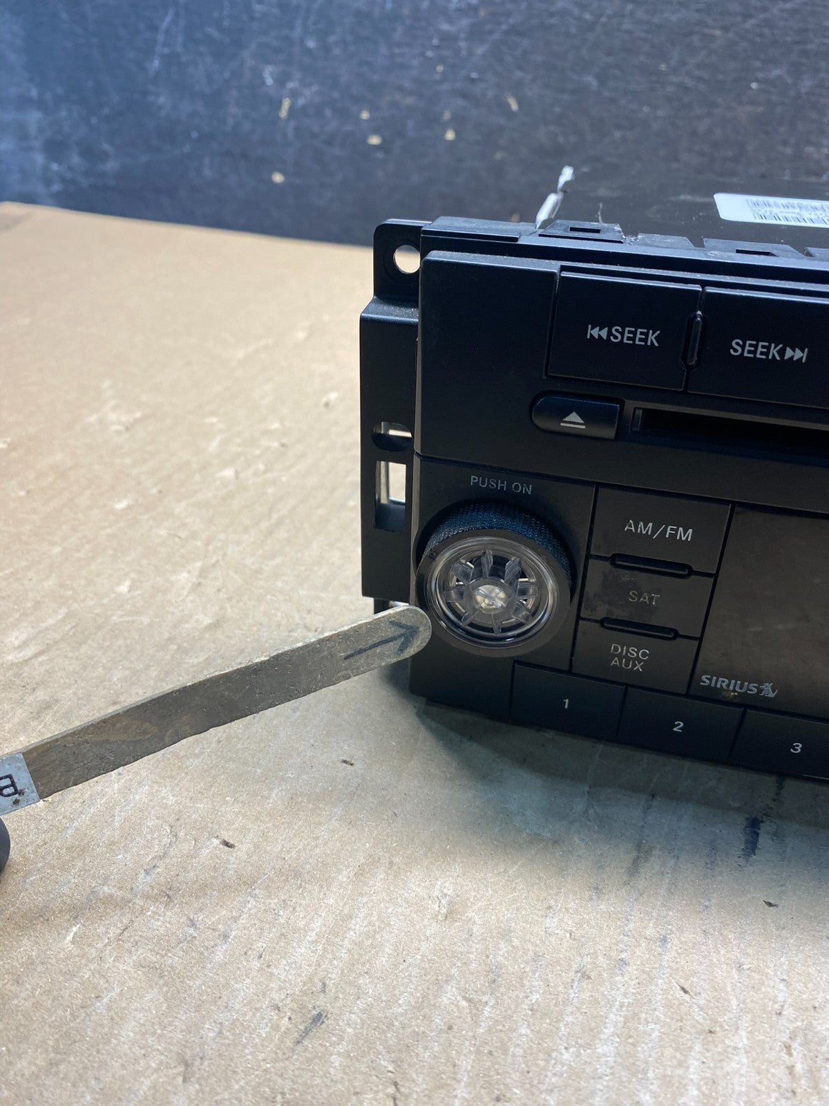 2007-2012 Chrysler Dodge Jeep Ram Radio CD MP3 AUX Receiver AG1828 DG1