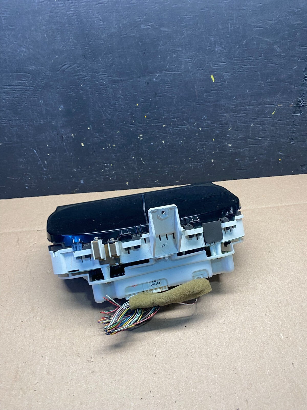 2000 to 2003 Lexus RX300 Speedometer Cluster Gauge O3606 DG OEM3