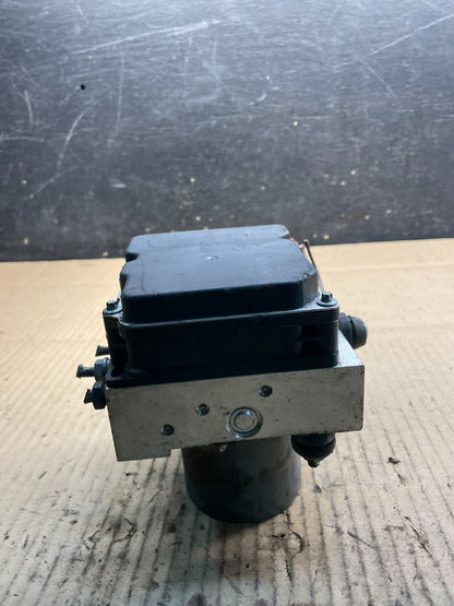2007 - 2009 Land Rover Range Rover ABS Anti Lock Brake Pump Module X8600 DG1
