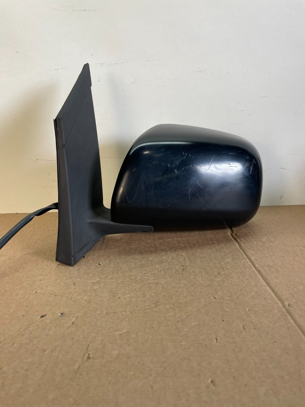 2004 to 2010 Toyota Sienna Left Driver LH Turn Signal View Mirror AH6203 DW0