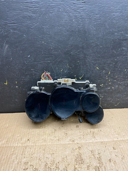2003  Pontiac Vibe Speedometer Instrument Cluster Gauges Oem W0085 DG0