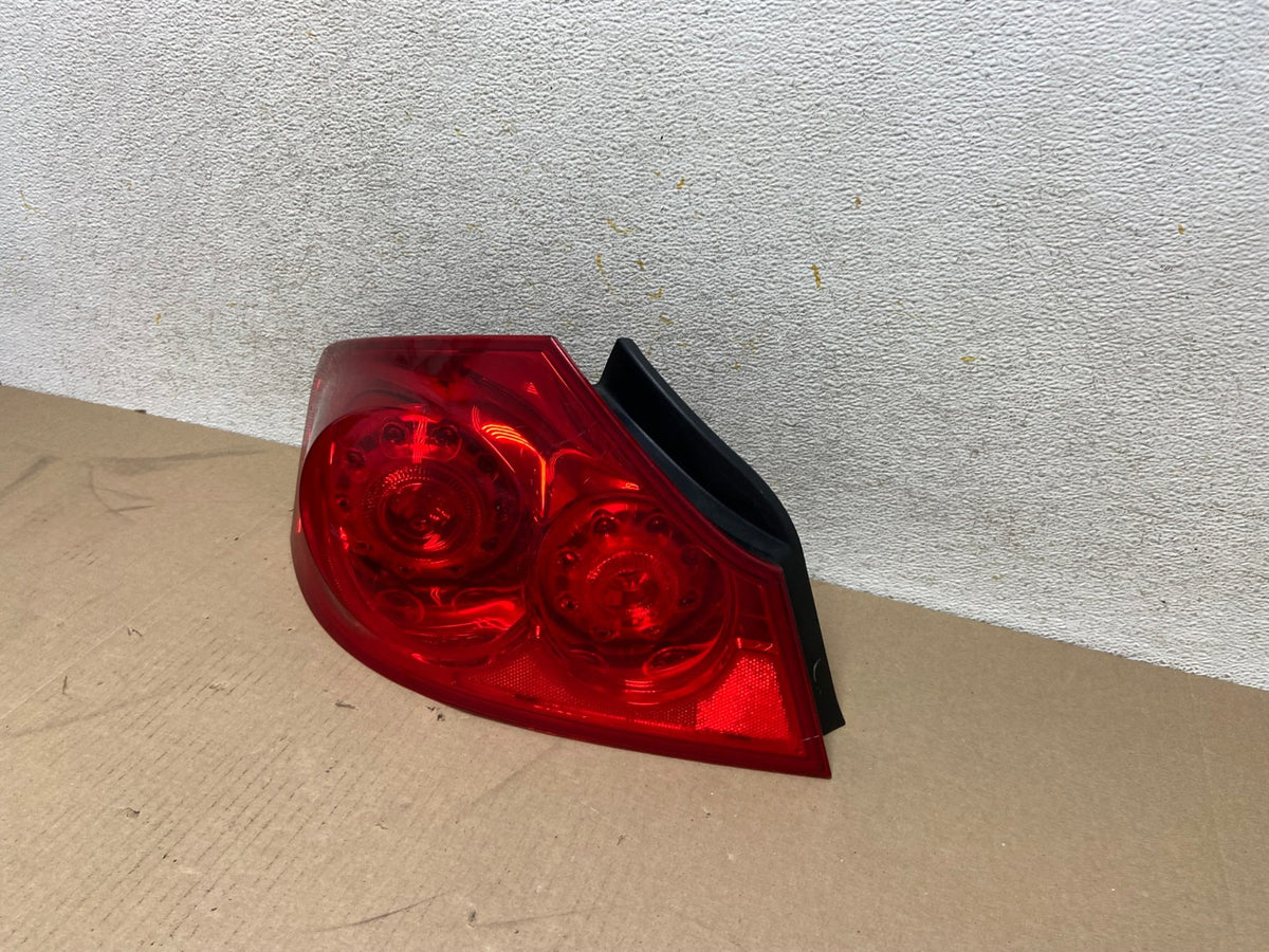 2007 to 2013 Infiniti G35 G37 Sedan Left Driver LH Side Tail Light AH6681 LK2