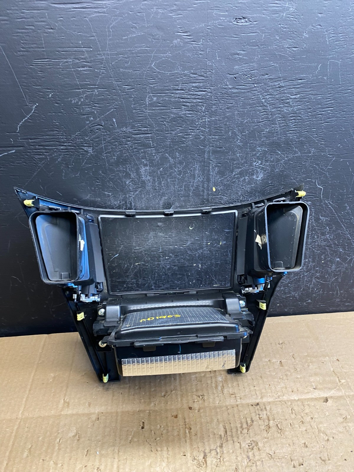 2010 - 2014 Subaru Outback Radio Console Dashboard Center Panel Trim ad1903 DG5