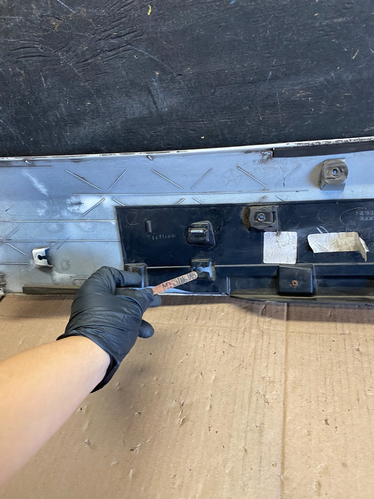 2011-2018 Dodge Grand Caravan Rear Tail Gate Trim Molding Panel OEM R5220 DG13