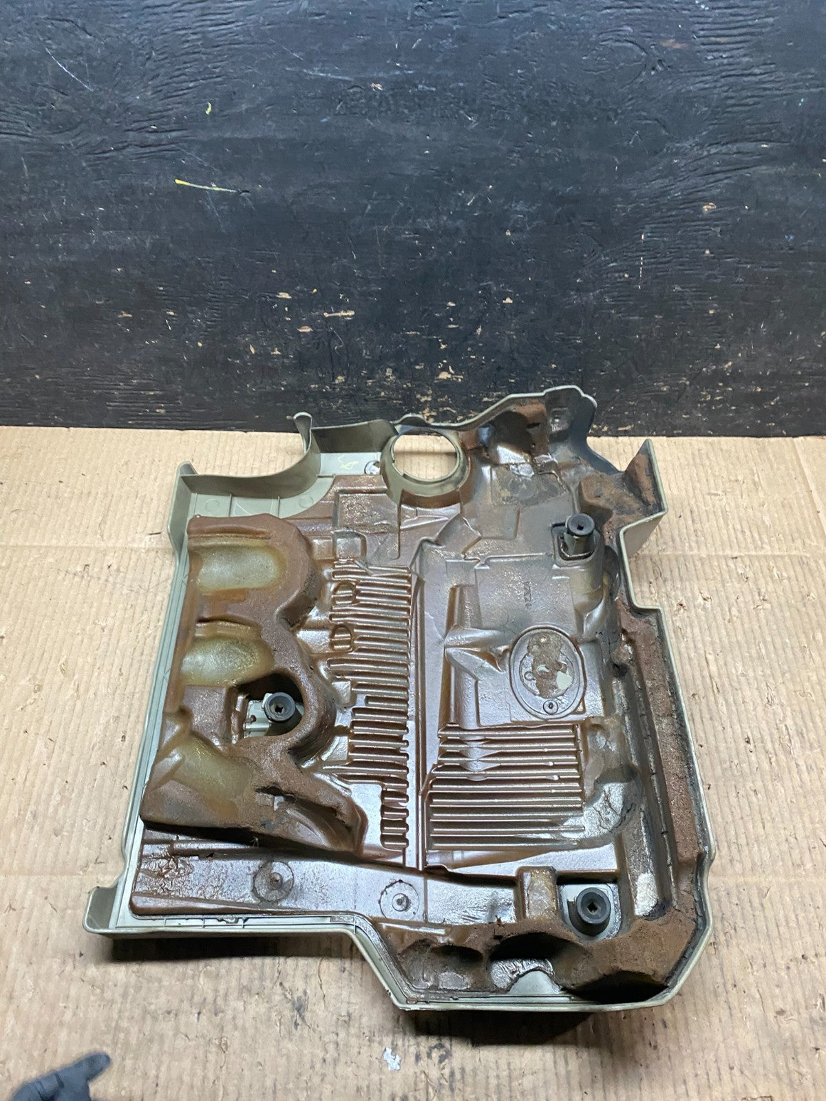 2008 to 2010 Toyota Highlander Top Engine Cover Lid OEM  T9484 DG6