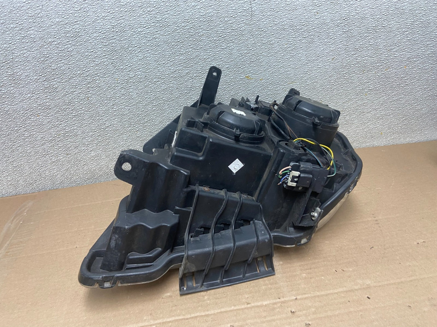 2010 to 2015 GMC Terrain Halogen Passenger Right Rh Side Headlight Oem AA8683 DW7