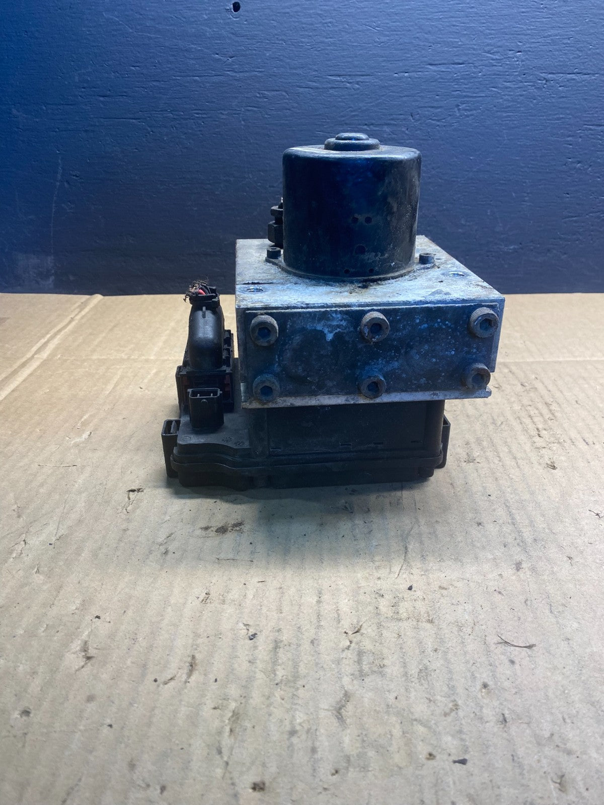 Wabco ABS Pump Hydraulic W/ Module P/N 4460470002 AB7503 DG5