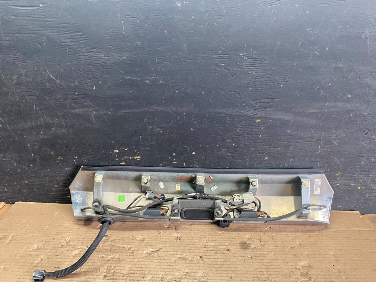 2010-2015 Gmc Terrain Lift Gate Handle Back Up with Camera Camera Panel S5601 DG4