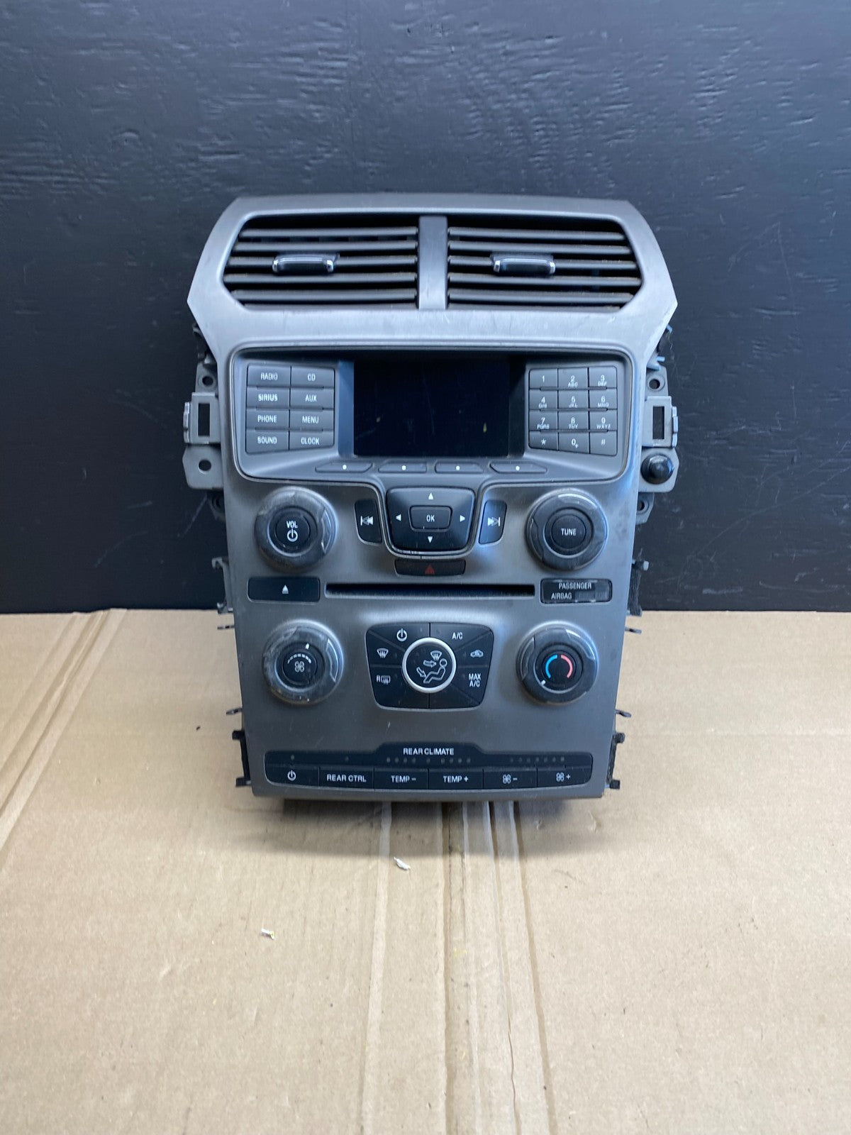 2014 2015 Ford Explorer Radio Climate Control Trim Bezel Panel AB8700 DG0