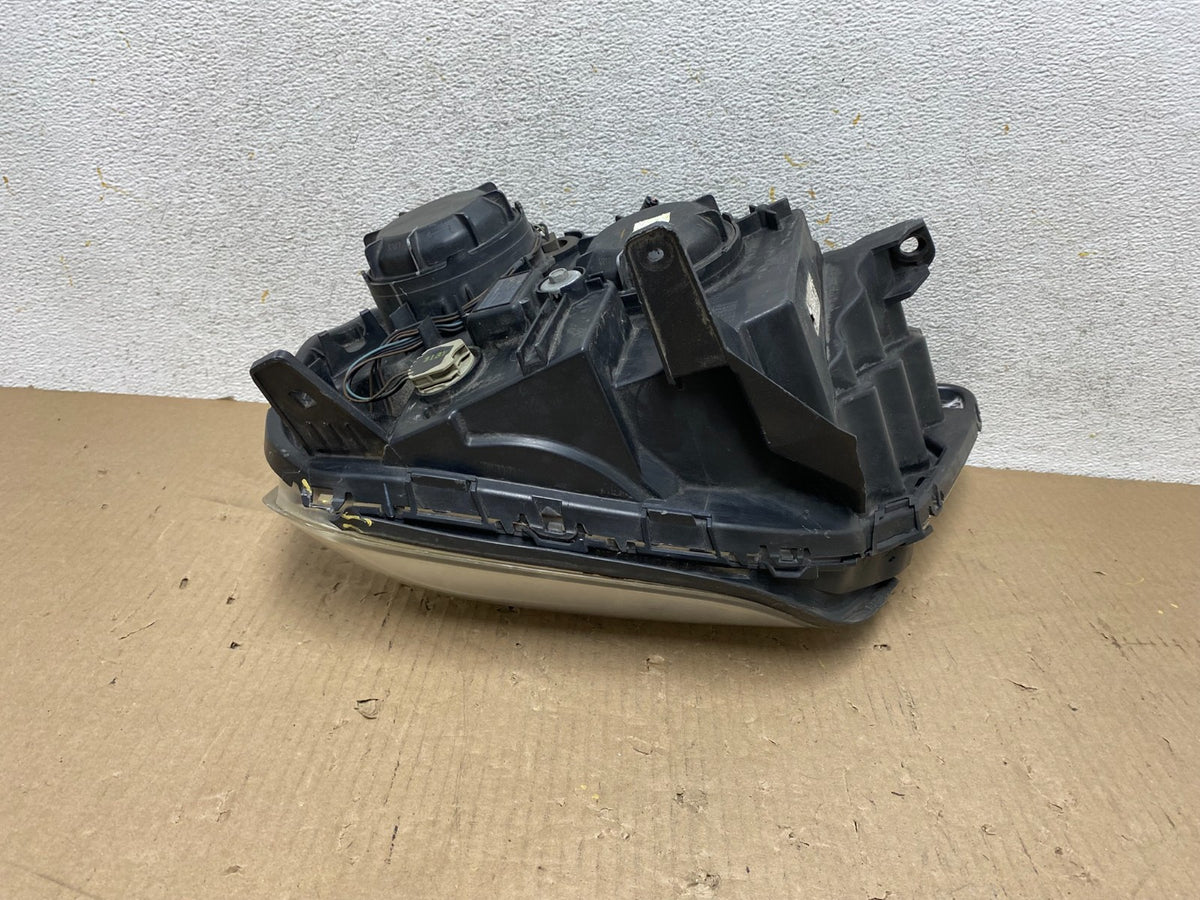 2010 to 2015 GMC Terrain Halogen Passenger Right Rh Side Headlight AH5854 DW5