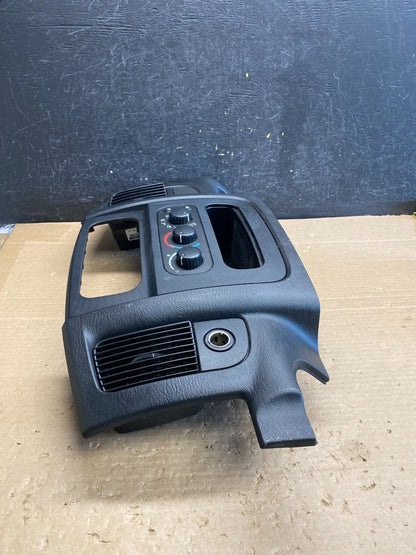 2002 to 2005 Dodge Ram Radio Climate Control Dash Air Vent Bezel Trim AG6232 DG1