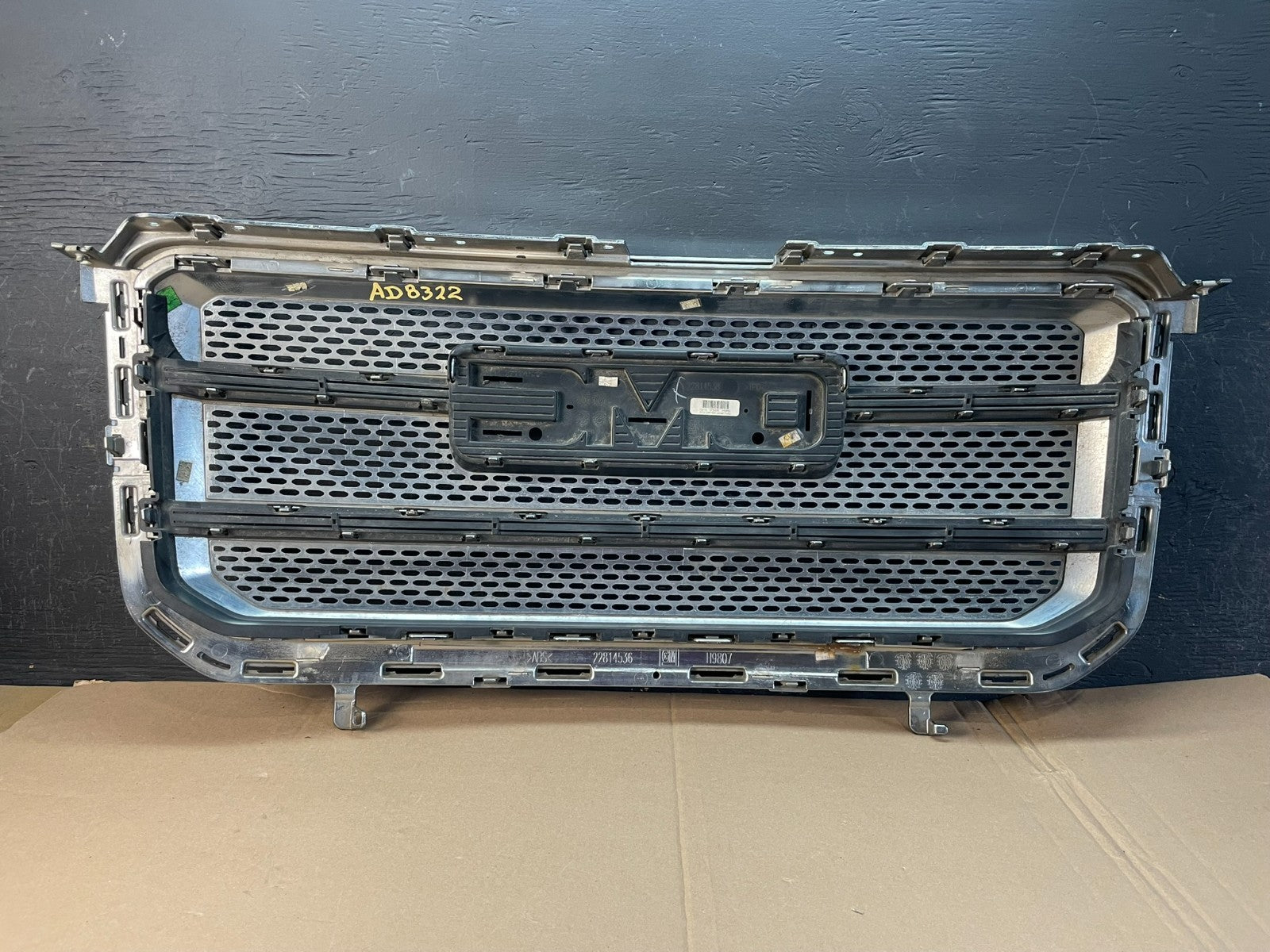 2013 2014 2015 GMC Acadia Denali Front Upper Grill Grille AD8322 DG3