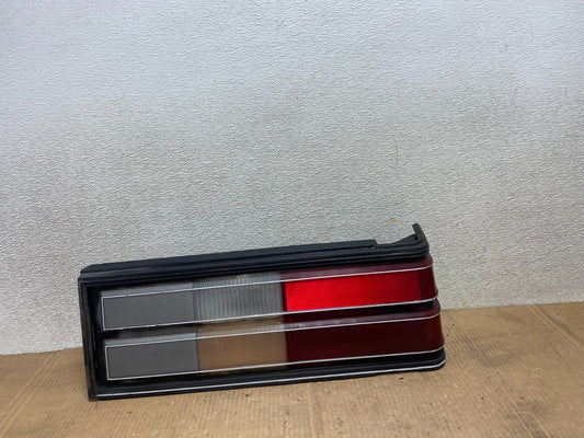 1984 1985 Ford LTD Passenger Right Passenger Side Tail Light AA64170