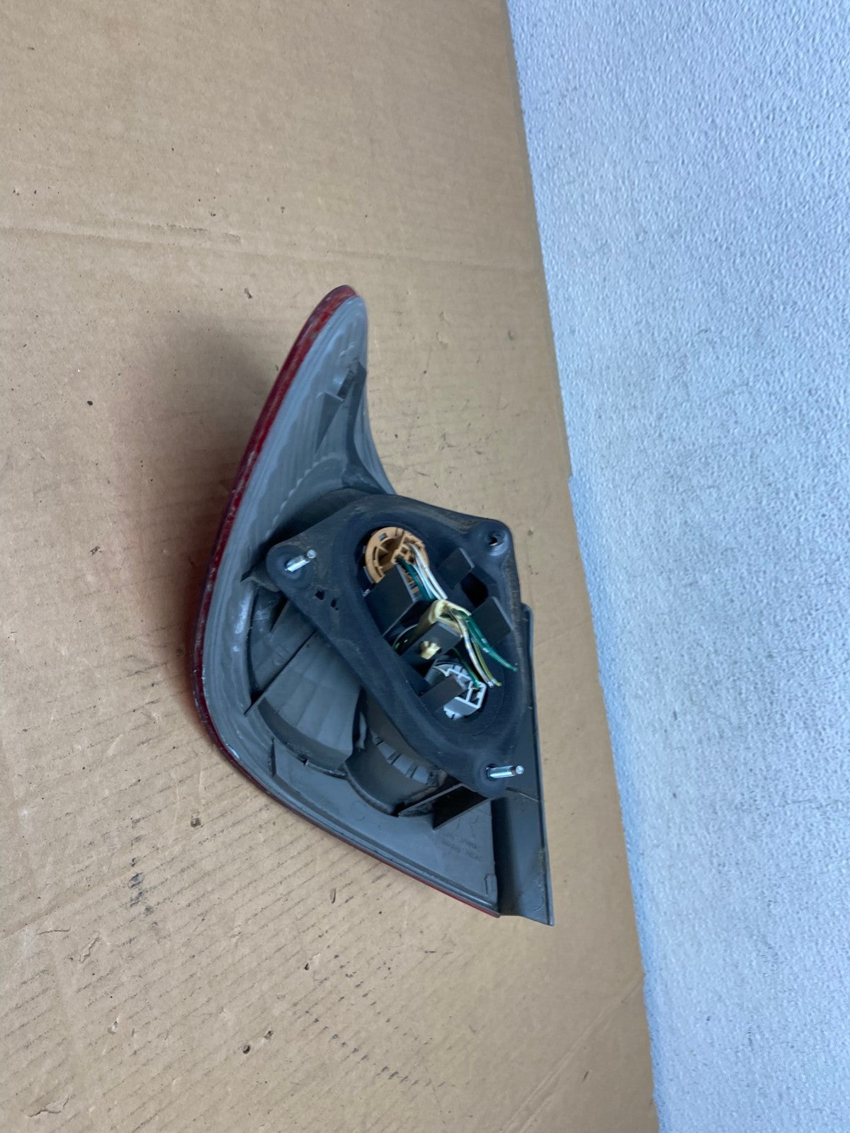 2003 to 2005 Toyota Corolla Right Passenger RH Side Tail Light AD0845 LK4