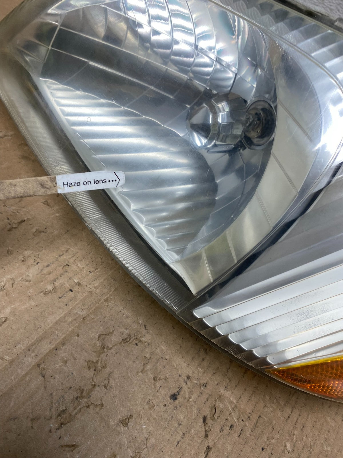 2000 2001 2002 Toyota Echo Left Driver LH Side Headlight AD8812 DW4