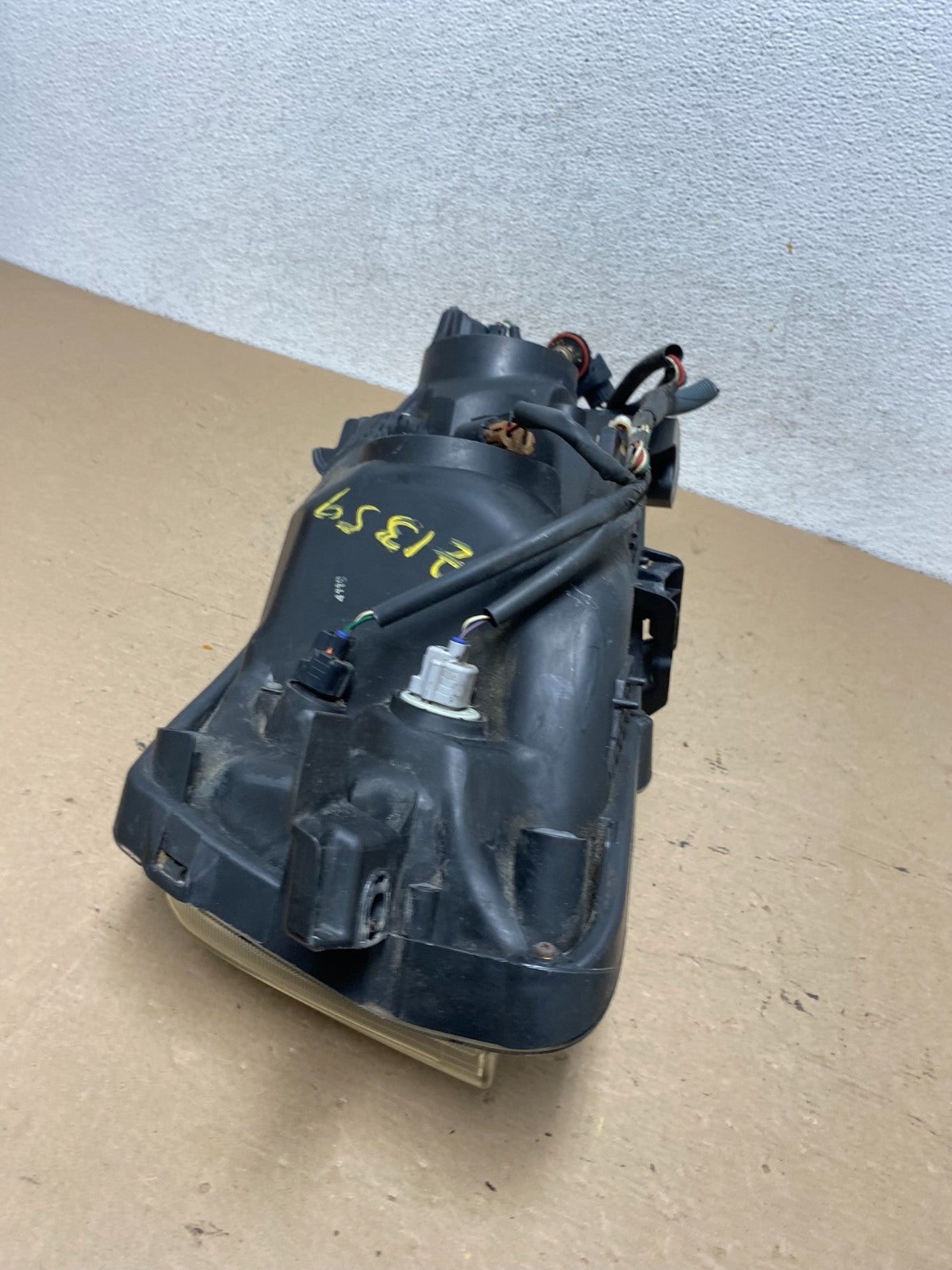 2008 2009 2010 Scion XB Right Passenger RH Headlight Halogen AF4712 DG9