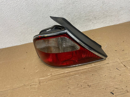 1998 to 2003 Jaguar XJ8 Left Driver LH Side Tail Light AD4030 LK0