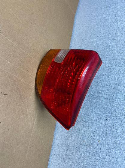2000 to 2002 Toyota Celica Right Passenger RH Side Tail light AD5353 LK1