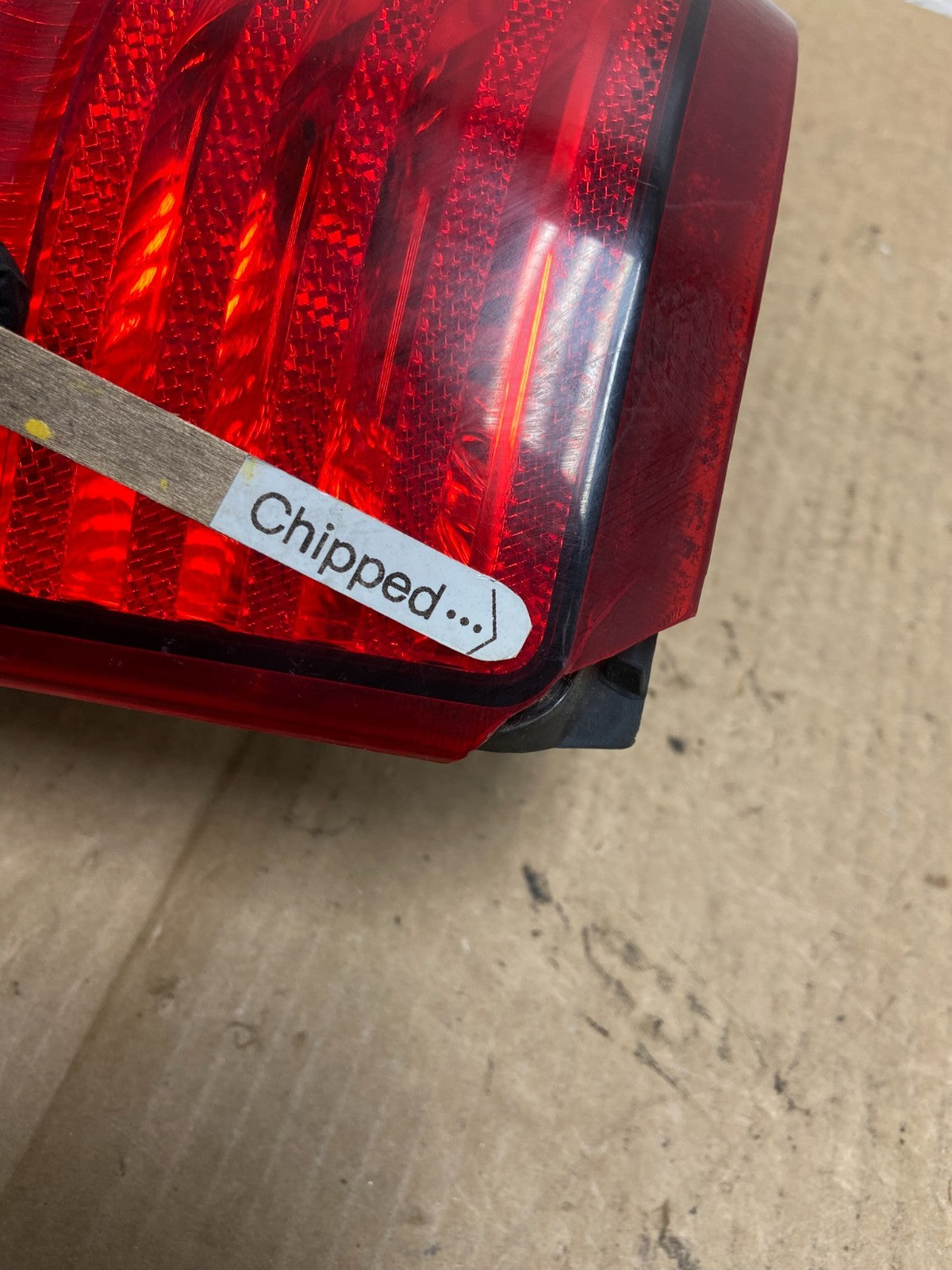 2002 to 2005 Ford Explorer Left Driver Lh Side Tail light AF9740 DW4