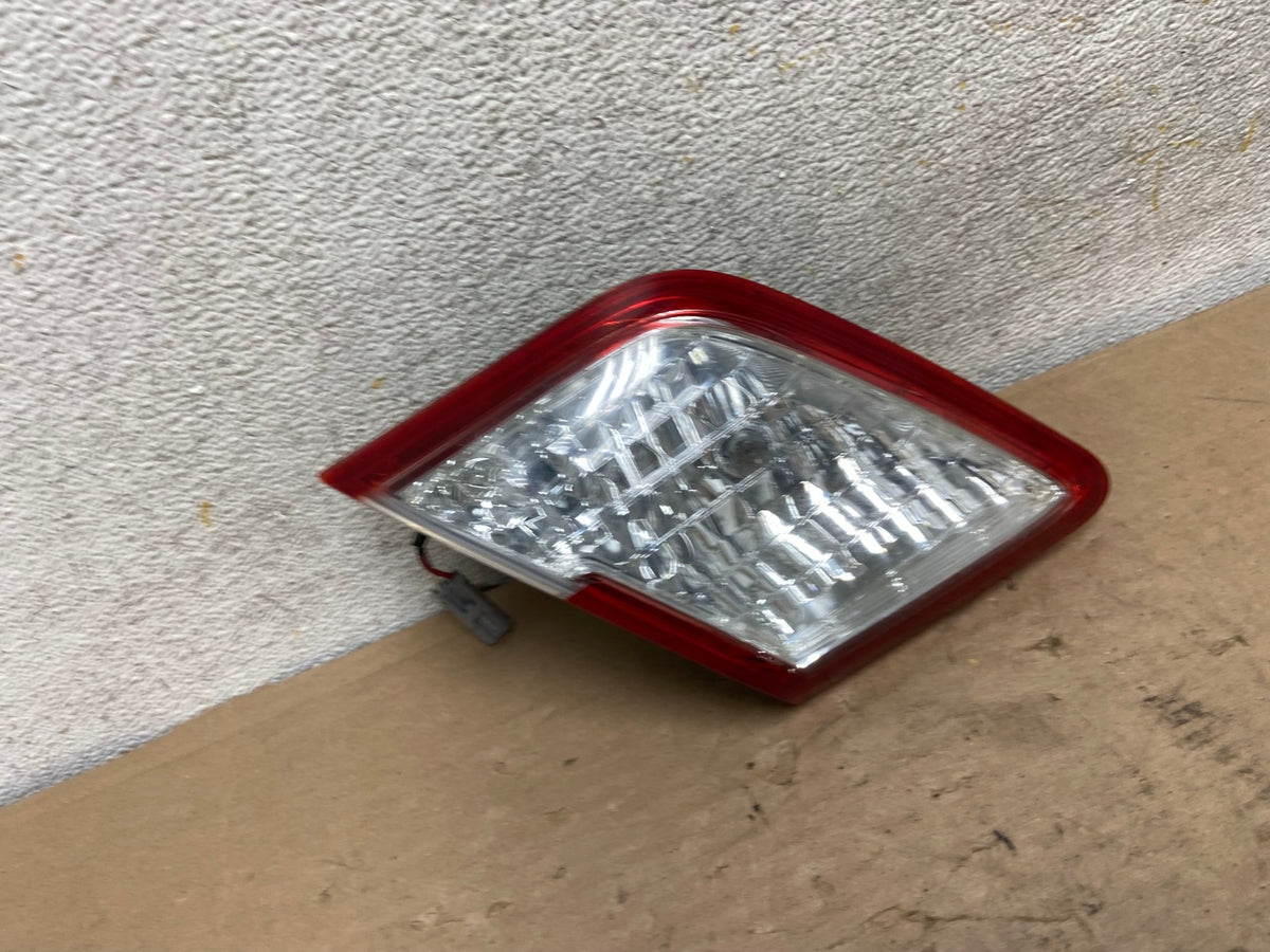 2007-2009 Toyota Camry Hybrid Left Driver LH Side Inner Tail Light AI1055 LK2