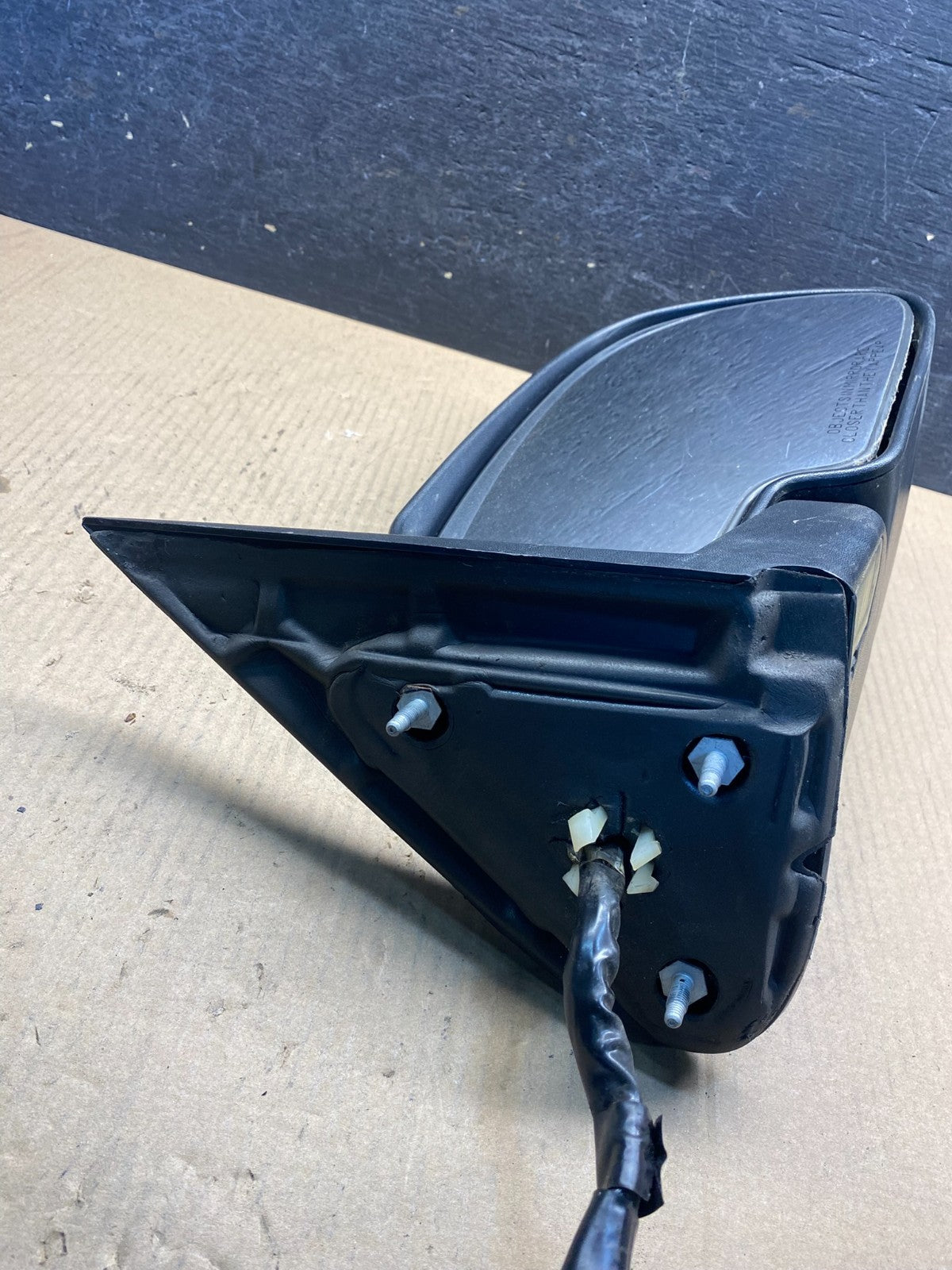 2003-2006 Chevrolet Tahoe Suburban Right Passenger Turn Door Mirror AH4534 DW4