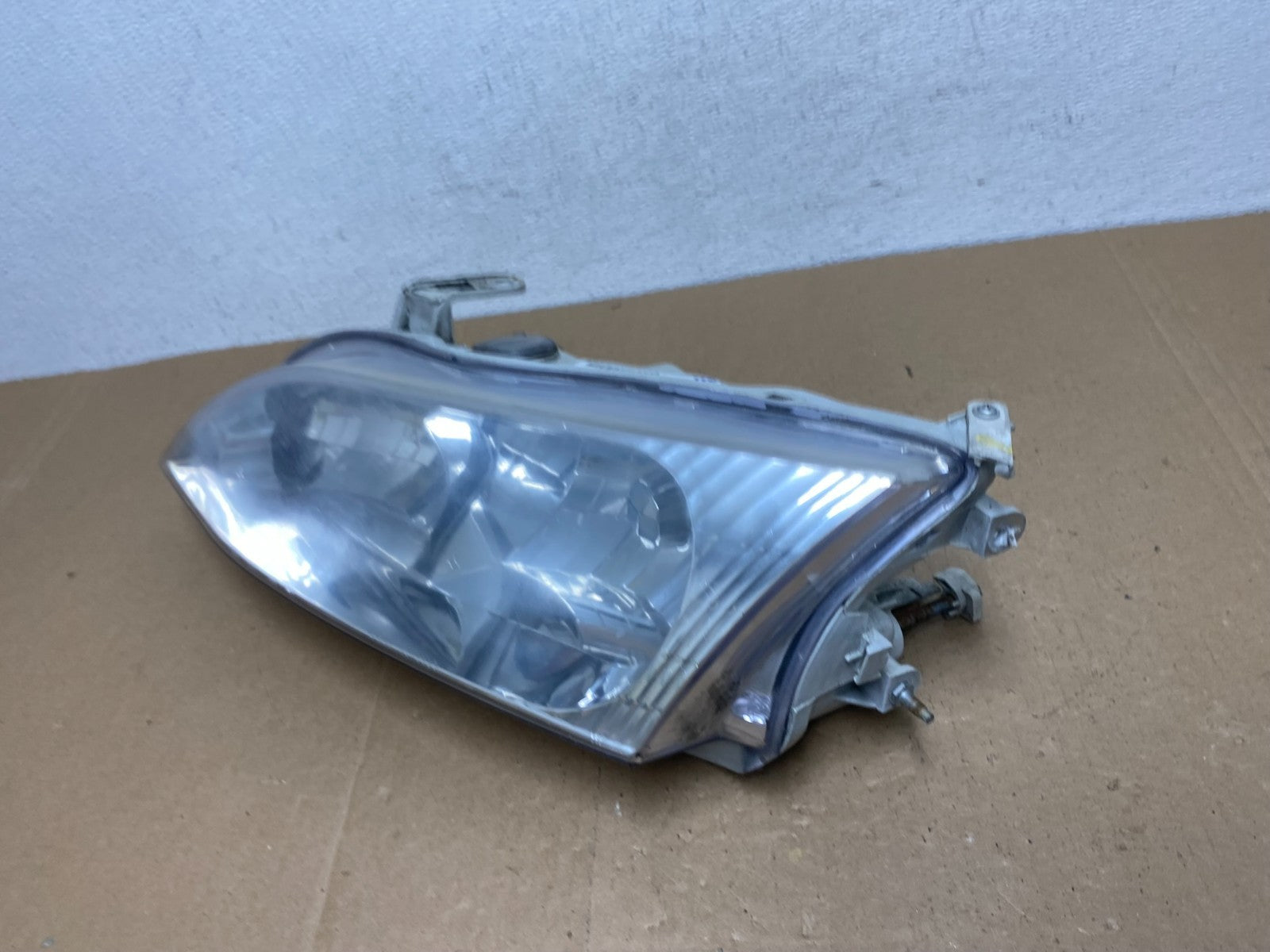 1997-2001 Lexus Es300 Left Driver Side Headlight Halogen AC5648 DW1