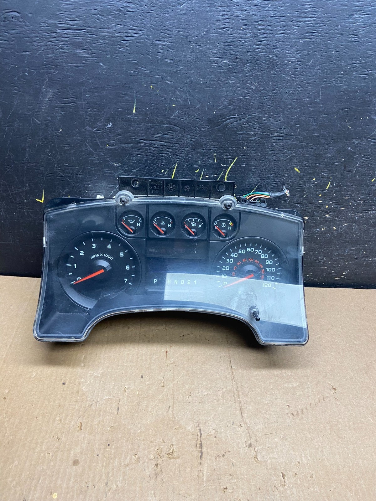 10 2010 Ford F150 F-150 Speedometer Instrument  Cluster Gauge Oem Z4241 DG0