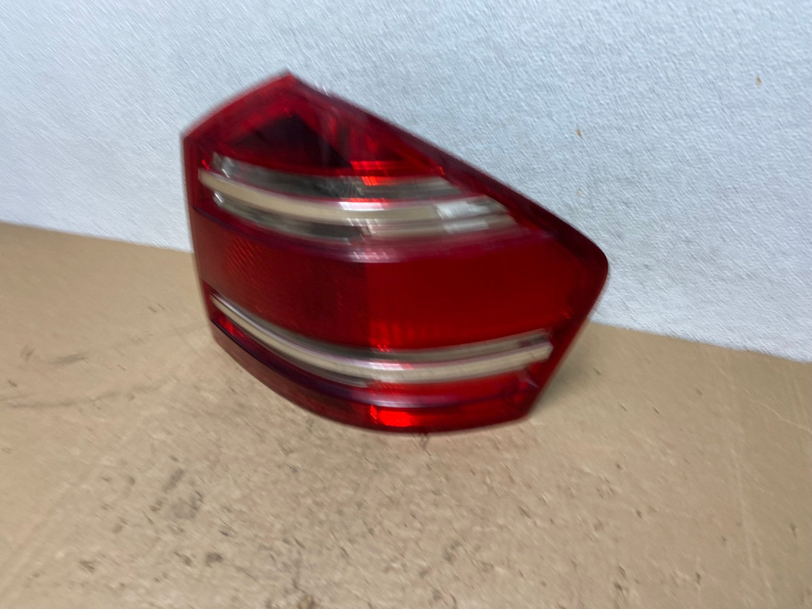 2007 to 2009 Mercedes GL-Class GL450 Right Passenger Tail Light AG1393 LK1