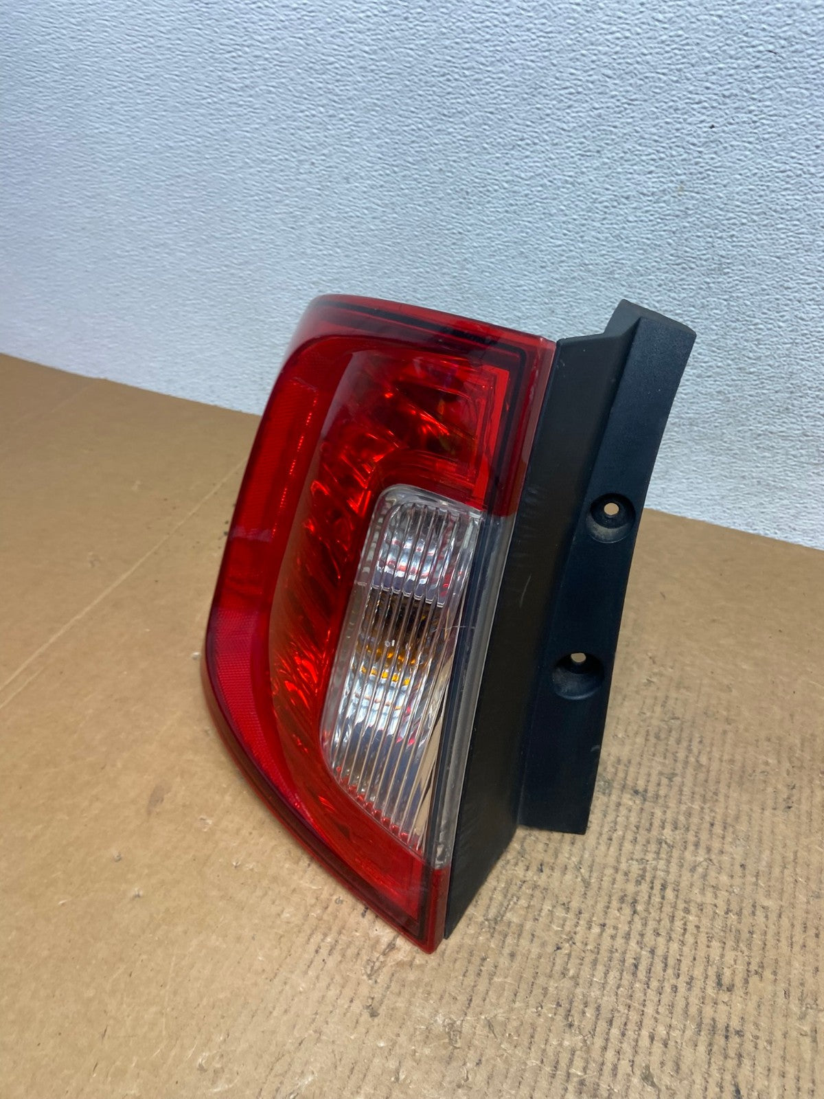 2011 2012 2013 2014 Ford Edge Tail Light Left Driver Lh Side AE0303 LK1