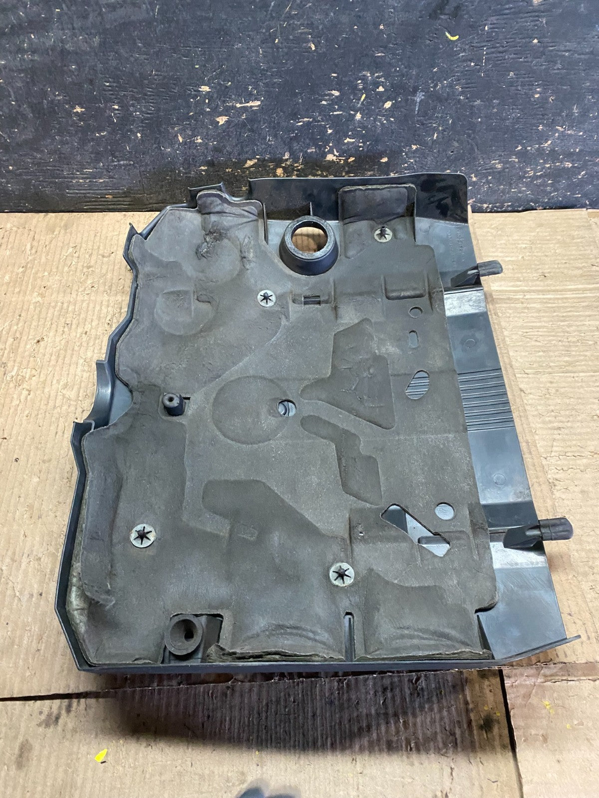 2008 to 2013 Cadillac CTS 3.6L Plastic Engine Cover Shield OEM W6258 DG7