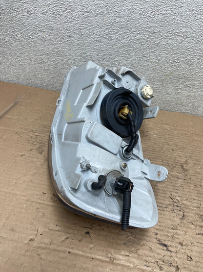 2007 - 2011 Chevrolet Aveo Ntbk Right Passenger Headlight Halogen AA9568 DG6